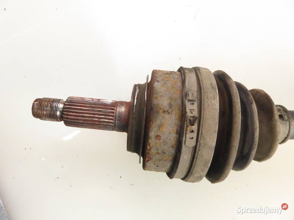 PÓŁOŚ PRAWA HONDA FRV 22 i CTDi osobowe