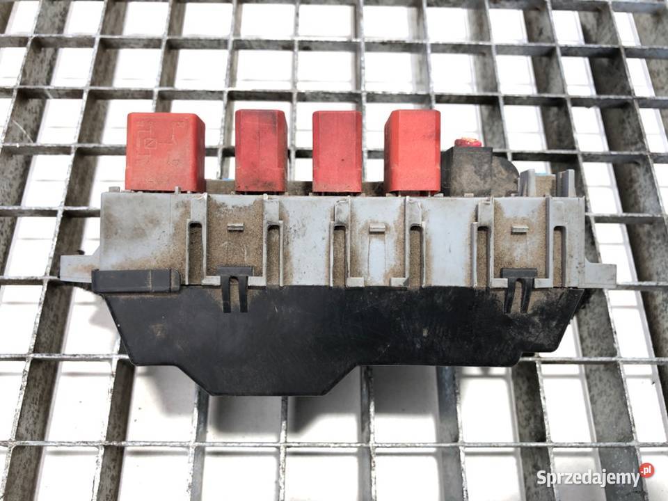 SKRZYNKA BEZPIECZNIKÓW PEUGEOT BOXER I Bus 20 84