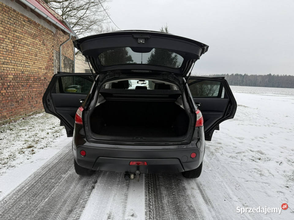 Nissan Qashqai 20i 140 IWAY 125 z Niemiec