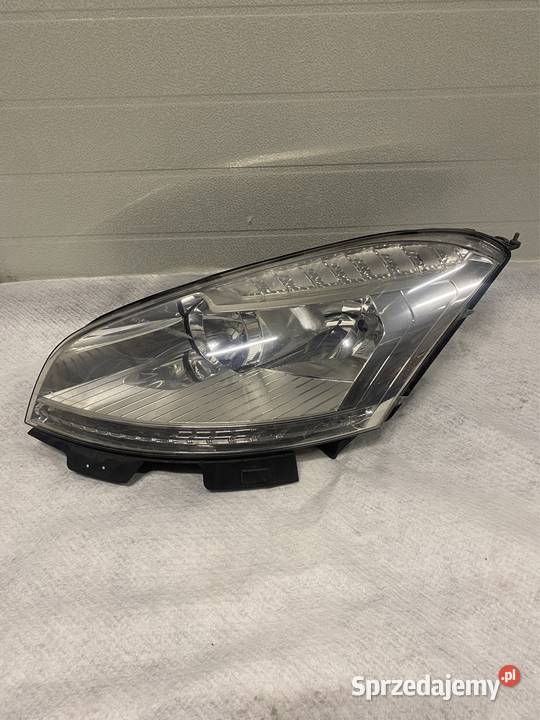 Lampa lewy przód Citroen c4 Picasso Lift sprzedam