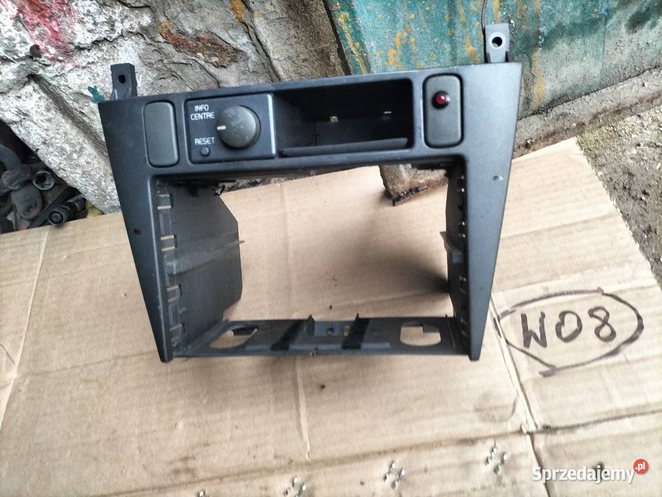 VOLVO V40 S40 RAMKA RADIA lubelskie