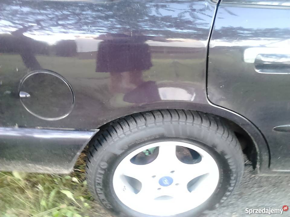 FORD SCORPIO 29 V6 12V LPG 150 KOMBI GHIA Lubomierz