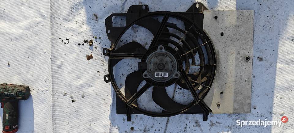 Wentylator Chłodnicy Citroen DS3 16 osobowe Siechnice