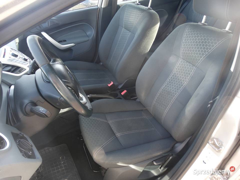 FORD FIESTA MK7 14TDCI wypożyczalnia wynajem Przebieczany