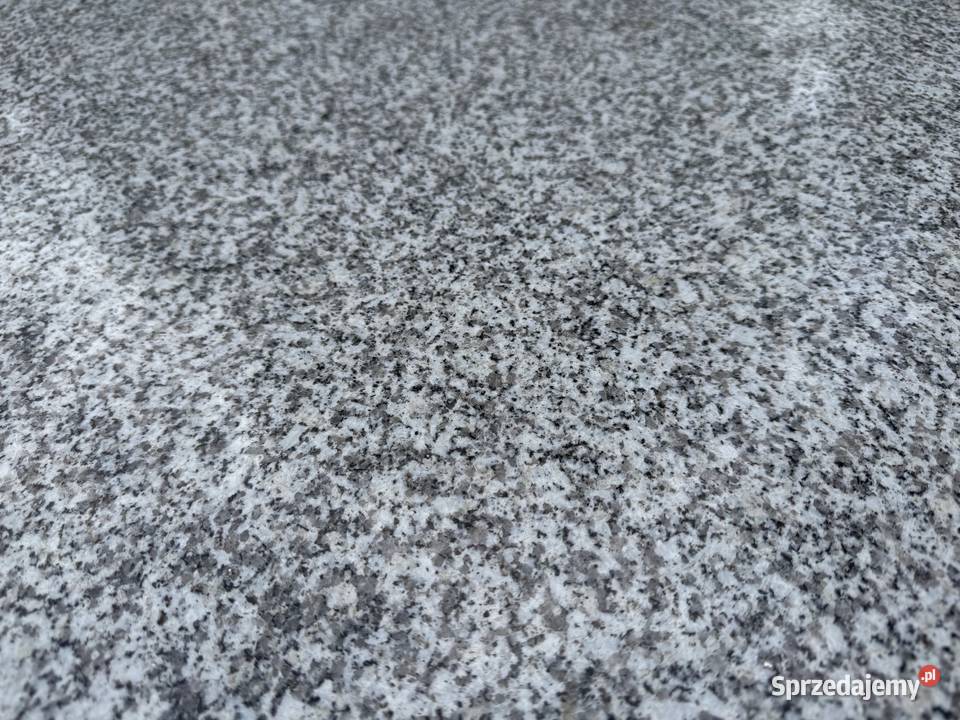 Parapety granitowe dolnośląskie Krzydlina Wielka