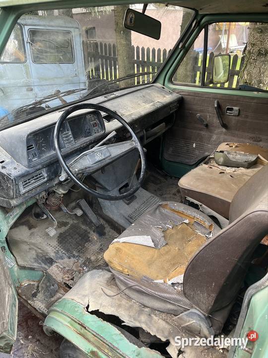 Volkswagen t3 transporter skrzynia 4 biegi Rok produkcji 1982 Płock