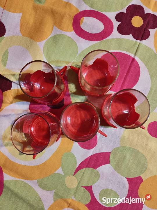 Vintage szklanki z czerwonymi plastikowymi Lublin