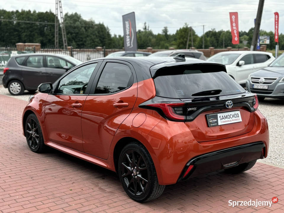 Toyota Yaris Hybryda Gwarancja Automat Salon 93KM