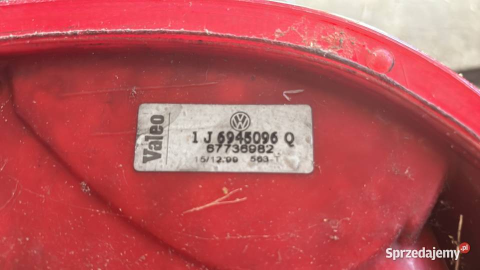 lampa prawaTyłVolkswagen Golf IV osobowe Lubartów