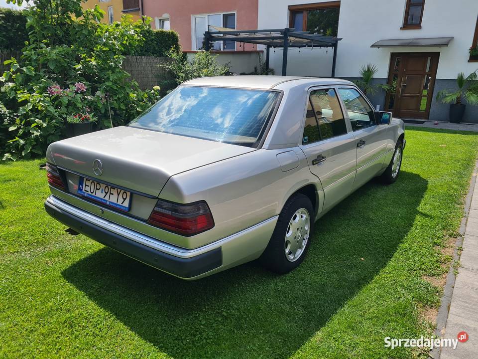 Mercedes W124 1986 300E baza do renowacji Opoczno