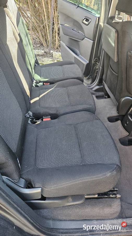 Peugeot 5008 7 osobowy Rok produkcji 2009 Jarosławiec