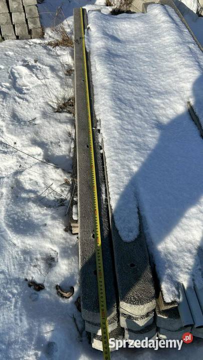 Słupki betonowe do ogrodzenia Łazy-Dąbrowa