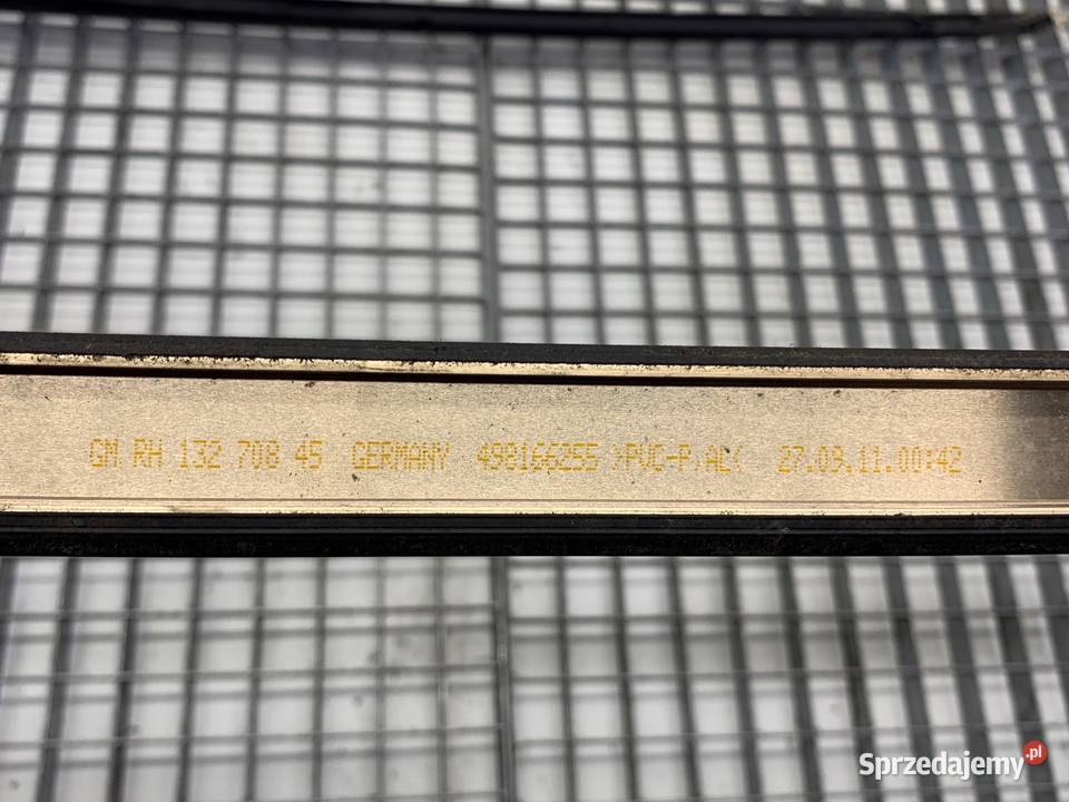 LISTWA DACHOWA OPEL ASTRA J 13270845 16 180 Listwy i nakładki podkarpackie sprzedam