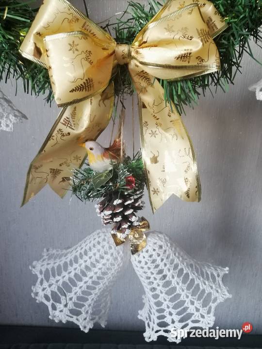 Girlanda świąteczna oświetlona z dzwoneczkami