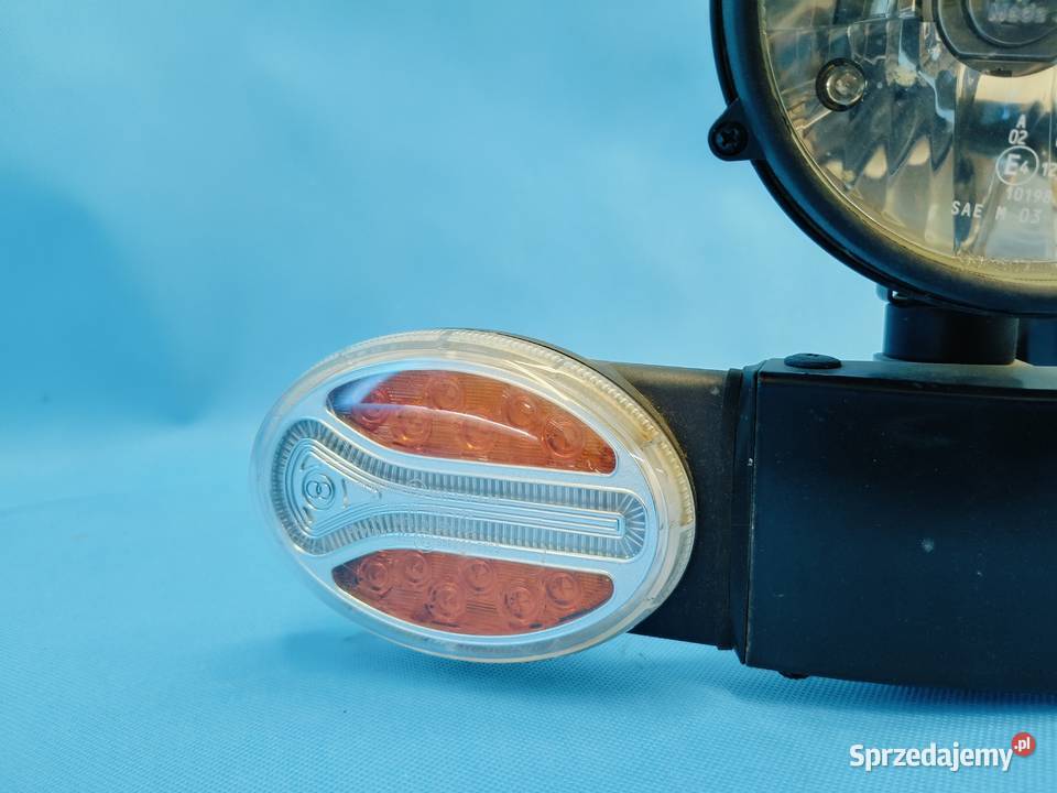 DEUTZ FAHR 5115 2020R STAGE 5 RAMIĘ LAMPA PRAWA Oświetlenie Stalewo