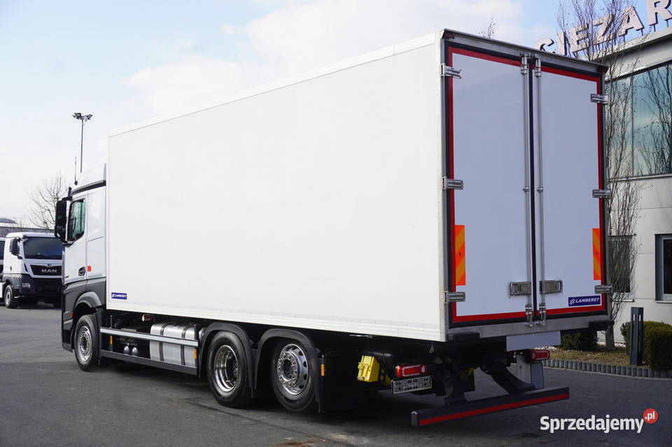 MercedesBenz Actros L 2545 NOWA Chłodnia serwisowany w ASO Kraków