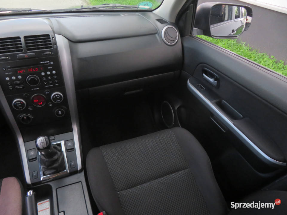 Suzuki Grand Vitara 19 DDiS radio