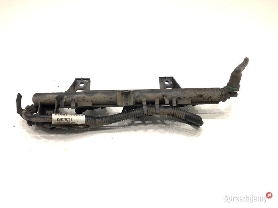 LISTWA WTRYSKOWA RENAULT CLIO III 8200367230 12 sprzedam
