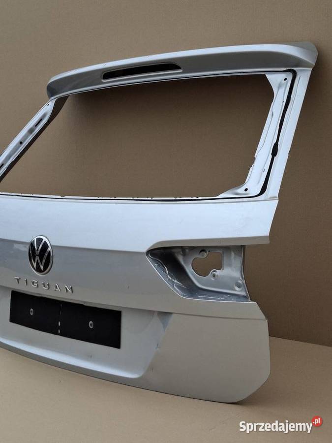 VW TIGUAN II 5NA KLAPA BAGAŻNIKA TYŁ TYLNA Bieleń
