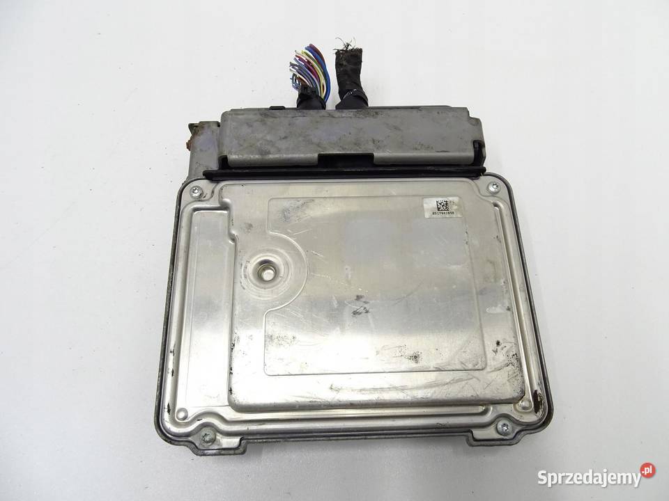 KOMPUTER STEROWNIK SILNIKA VW SCIROCCO III 14 osobowe Komputery