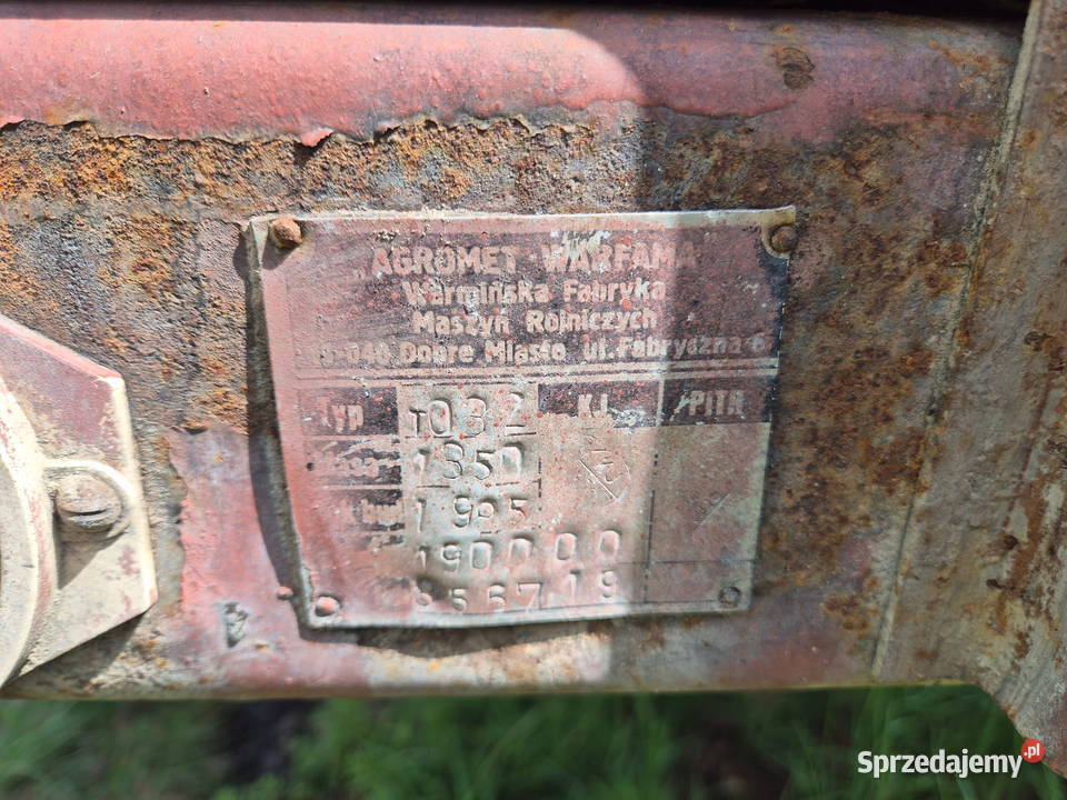 Rozrzutnik jednoosiowy 35t Agromet Warfama Bucze