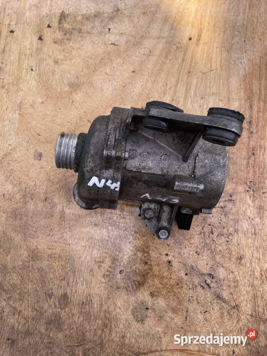 Pompa wody N43 BMW E90 E87 Motoryzacja