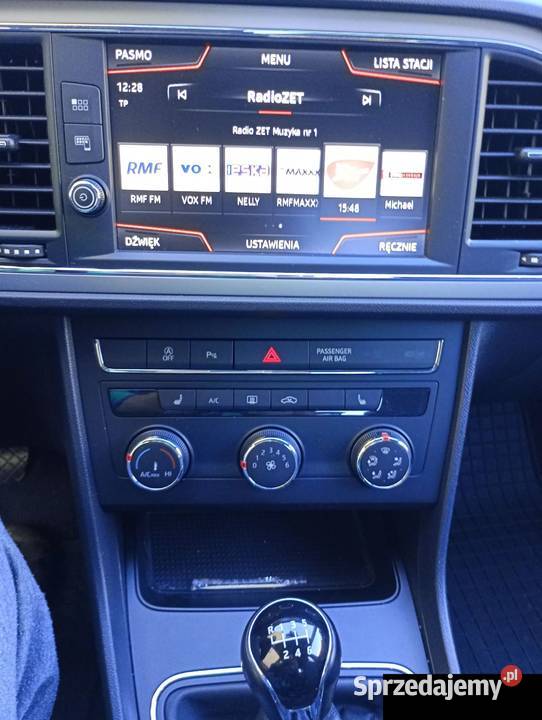 Seat Leon III 15 benzyna 131 2019r Krajowy Skierniewice