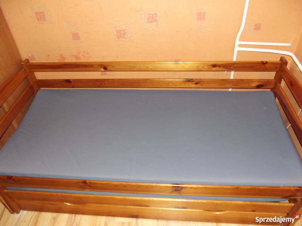 Sprzedam tanio łóżko drewniane sosnowe Działdowo sprzedam