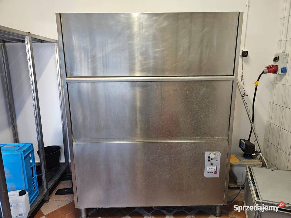 Zmywarka do naczyń kuchennych FAGOR LP130 155 kW