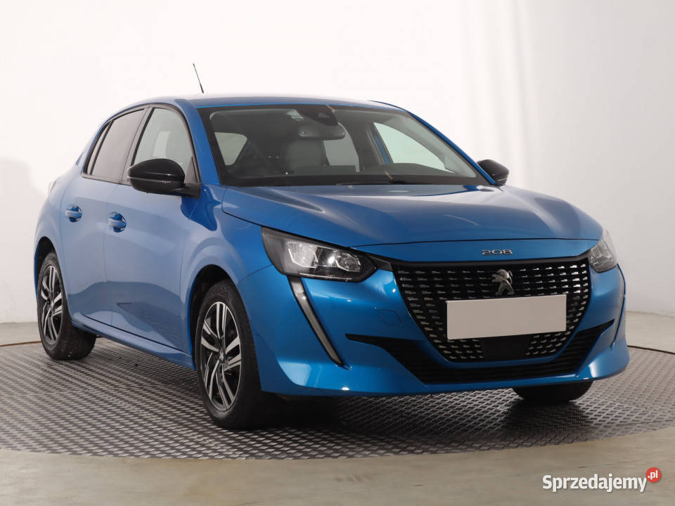 Peugeot 208 12 PureTech Rok produkcji 2022