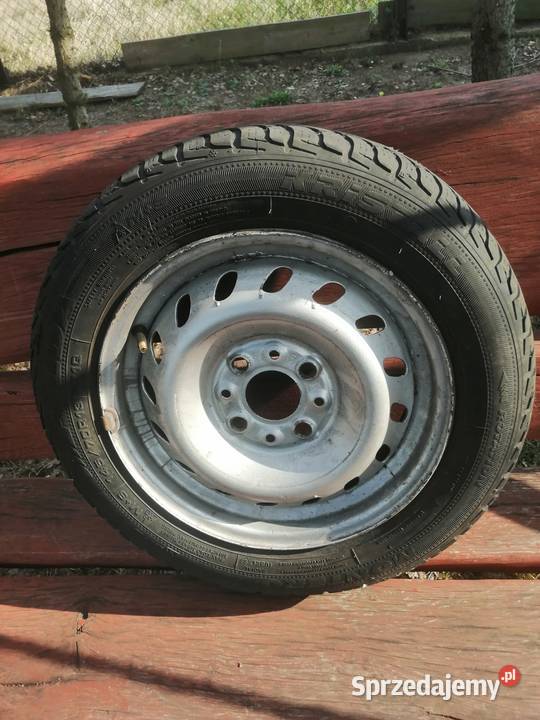 Felga z oponą fulda kristall montero zima