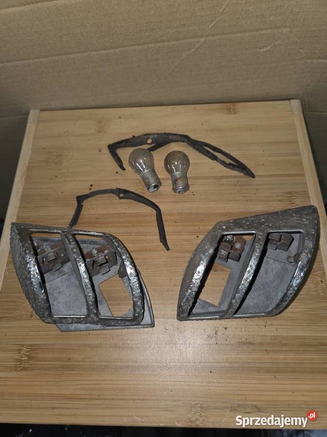 Migacz tylny MB 220 w 187 P i L Cabrio B Oborniki