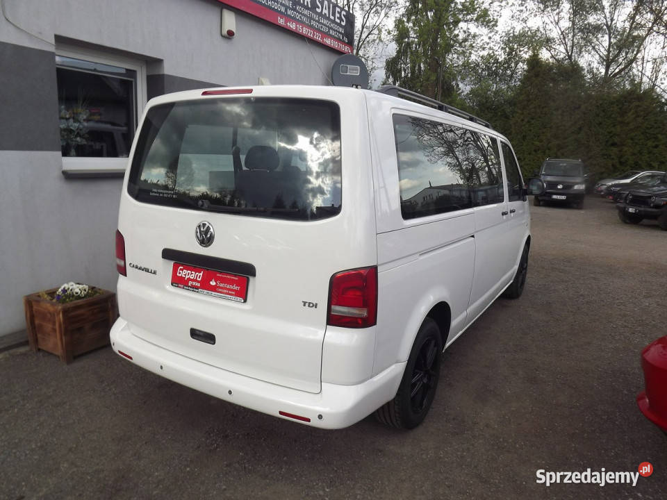 Volkswagen Caravelle Caravelle 9osobowyT5 Rok produkcji 2012 Caravelle