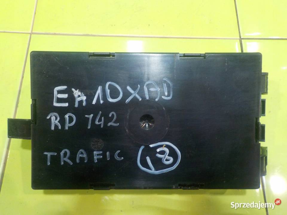 RENAULT TRAFIC II LIFT 10r VAN modul sterownik mazowieckie Suków sprzedam