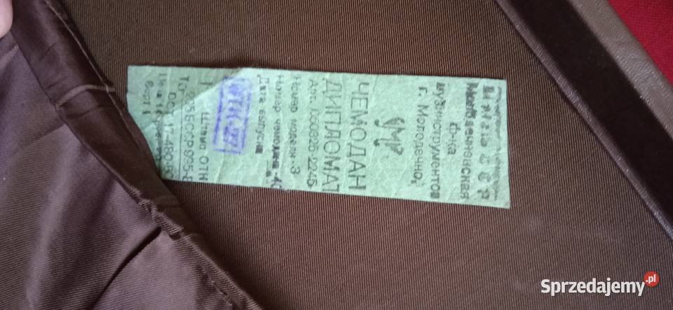 Neseser dyrektorski z czasów PRLu