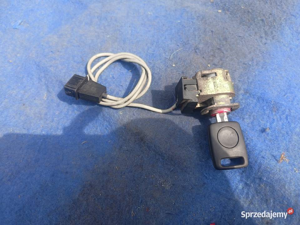 Zamek Drzwi Prawy Z 1 Kluczykiem Audi A4 B5 a11 Myszków