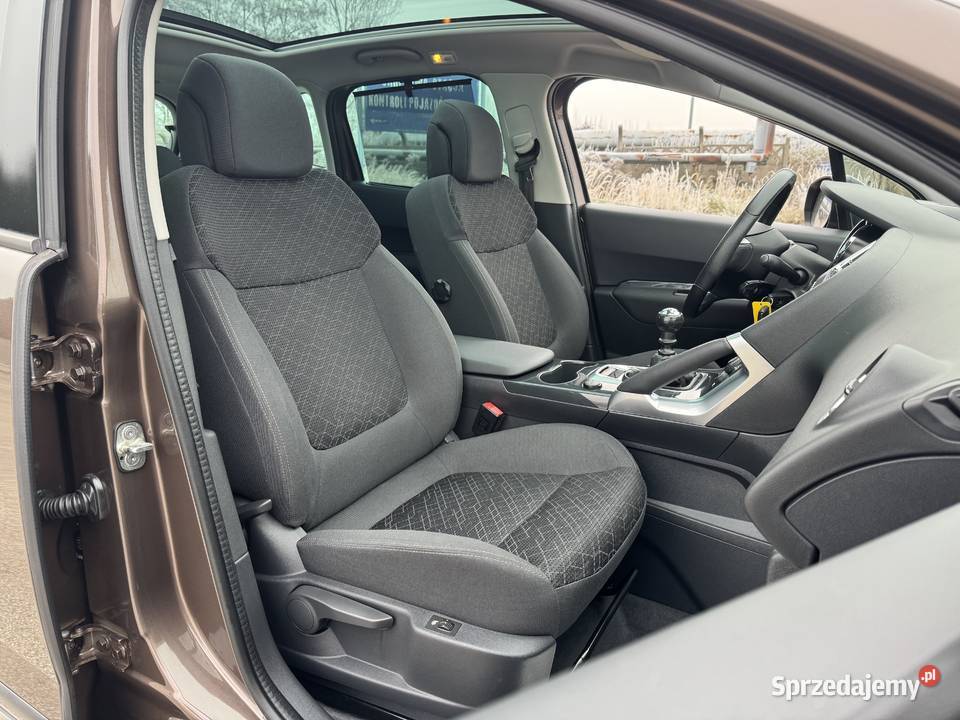 Peugeot 3008 12 BENZYNA Klimatronik Nawigacja isofix Konin