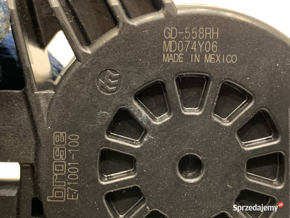 SILNIK PODNOSZENIA SZYBY PRAWY TYŁ MERCEDES GLE osobowe podkarpackie