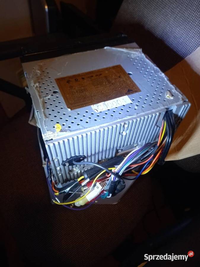 Radio kompaktowe samochodowe