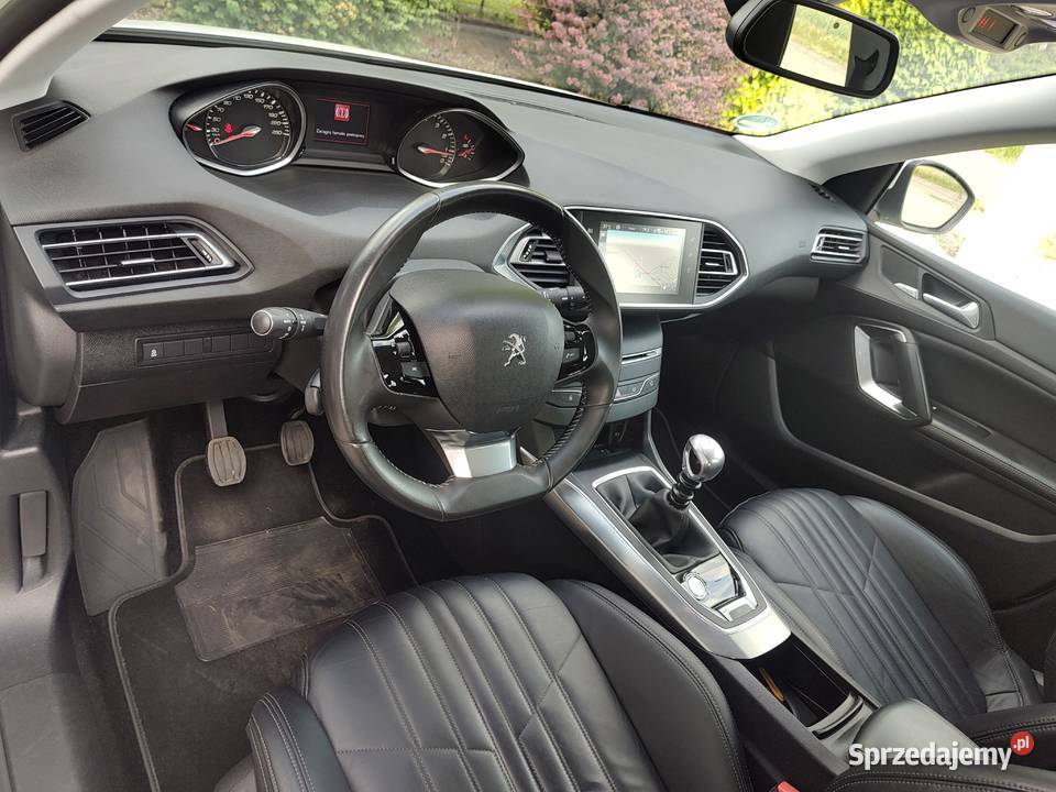 PEUGEOT 308 16 BENZYNA 92000 Leszno
