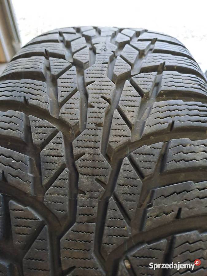 Opony zimowe nokian 205x55x16 55 podkarpackie Tuszyma sprzedam