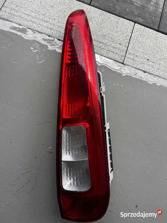 LAMPA PRAWA TYL TYLNA FORD FUSION LIFT LATA osobowe Lampy tylne