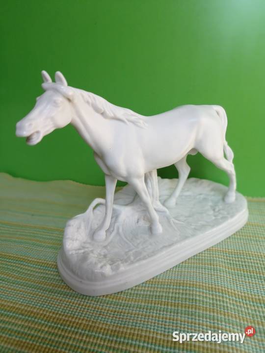 Figurka porcelanowa konia Figurki i rzeźby Włocławek sprzedam