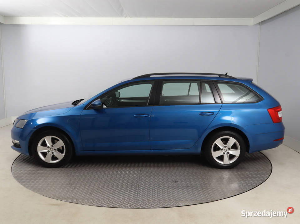 Skoda Octavia 15 TSI elektryczne szyby sprzedam