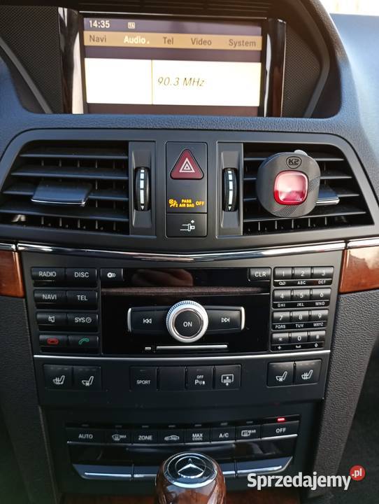 Mercedes E 550 V8 388 Przemyśl