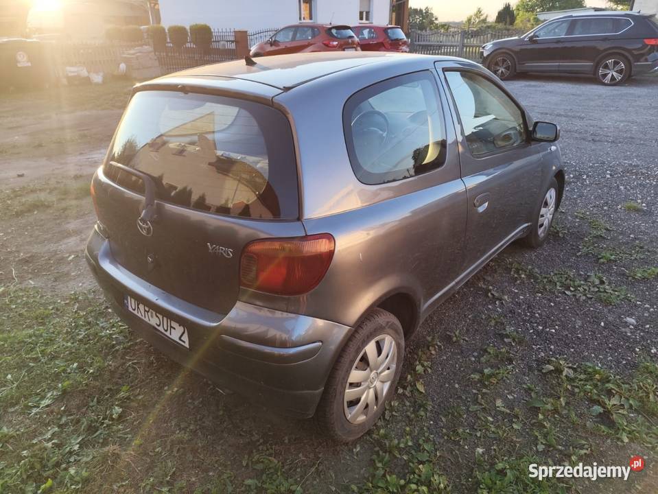 Toyota Yaris Rok produkcji 2005 Yaris Malnia sprzedam