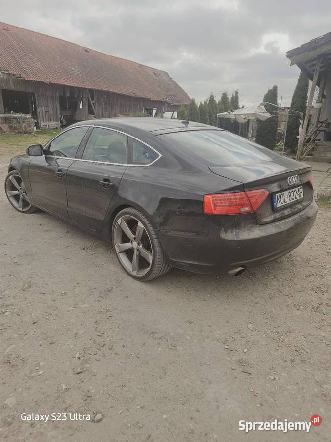 Audi A5 8T Lift Manual RS Look Zadbana światła przeciwmgielne