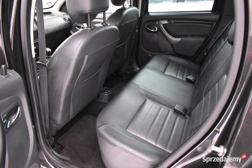 NAWIGACJA SKÓRA TEMPOMAT PODGFOTELE CZUJNIKI ASR (kontrola trakcji) Moczyłki sprzedam