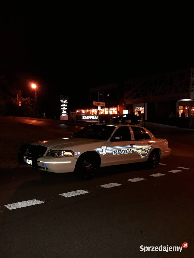 Ford Crown Victoria Police Interceptor CVPI P71 Bałtów