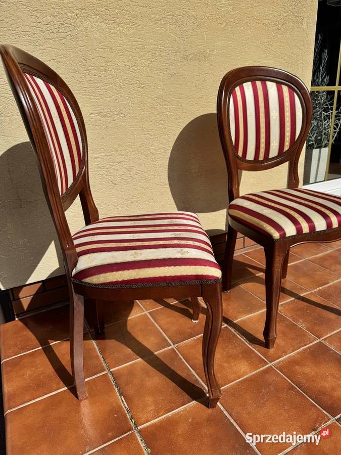 Krzesło Ludwikowe stylowe medalion ludwikowskie mazowieckie Sulbiny